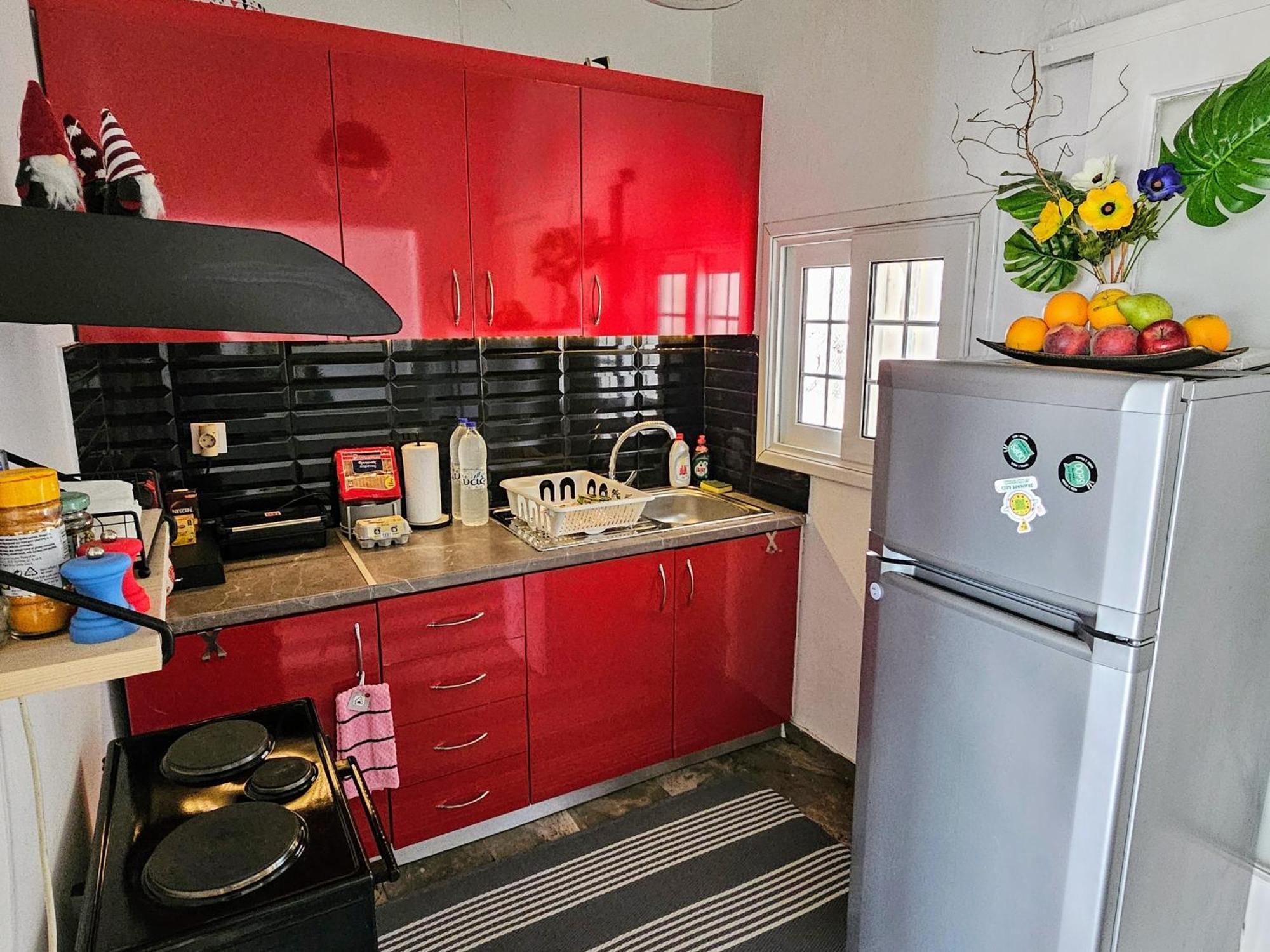 Seaty Apartment Corinth Eksteriør bilde